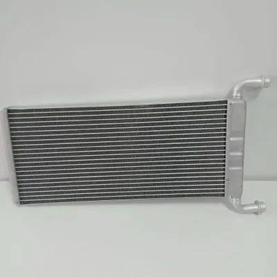 Kalorifer Radyatör VW Crafter 06-16 Mercedes Sprinter 06-16 