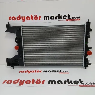 Su Radyatörü Opel Astra J Chevrolet Cruze Zafira Tourer C 1.6 Benzinli/1300299 MGA